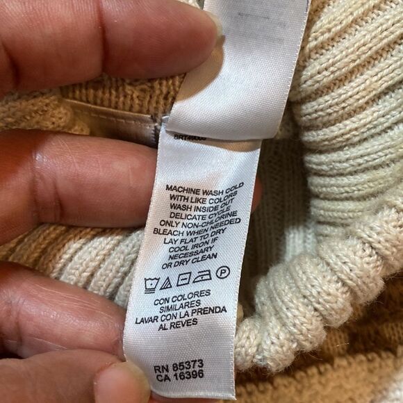 Vintage Liz Claiborne Crochet Ribbed Turtleneck Sweater - Picture 4 of 8